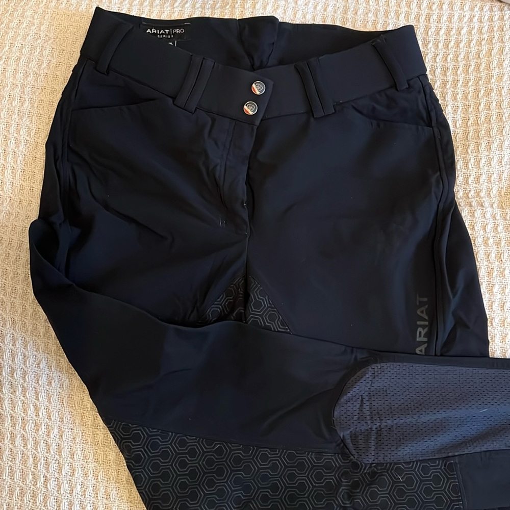 Ariat pro series full seat breeches size 28L